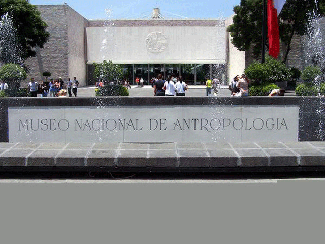 5644 Мексика. Национальный музей антропологии.