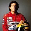 8764 Гонщик Мика Паули Хеккинен - был Чемпионом мира Формулы Один 1998 и 1999 годов.
