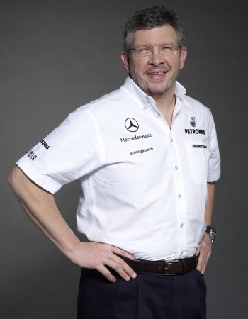 9209 Росс Джеймс Брон - бывший инженер мотоспорта и руководитель команды Формулы Один.