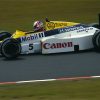 9022 Гонщик Найджел Эрнест Джеймс Мэнселл, выиграл и чемпионат мира Формулы Один (1992).