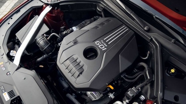 Двигатель прогресса: каков новый Genesis G70 с 370-cильным V6?. Genesis G70